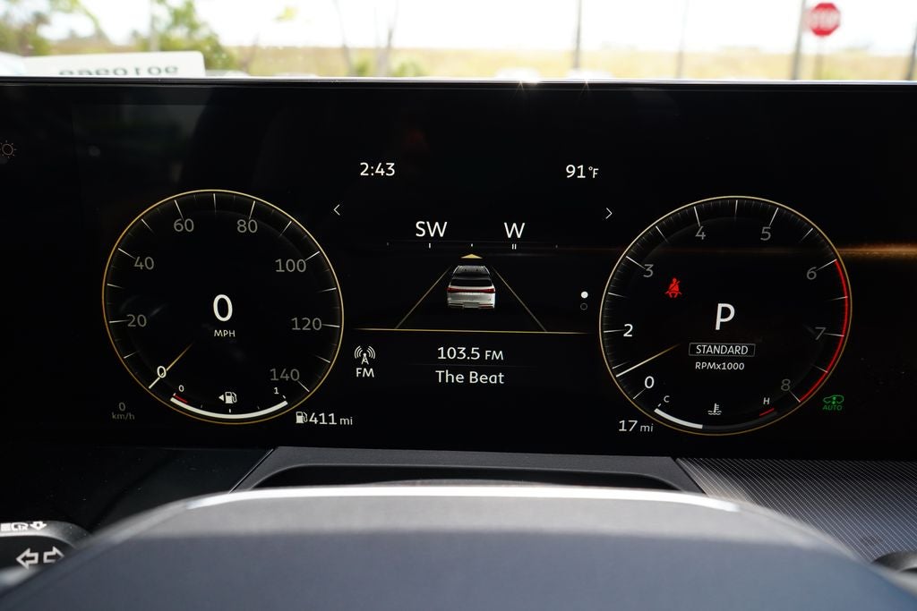 2026 INFINITI QX80 LUXE