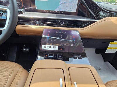 2027 INFINITI QX80 LUXE