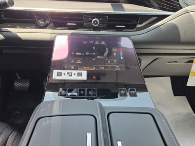 2027 INFINITI QX80 LUXE