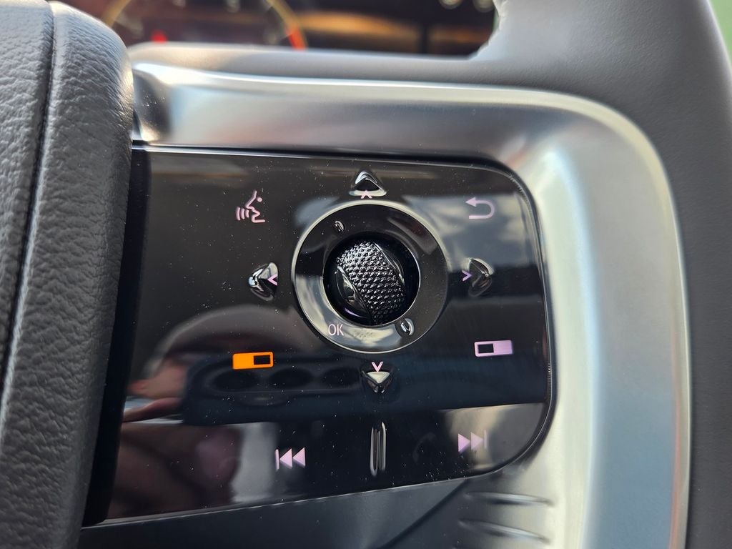 2027 INFINITI QX80 LUXE