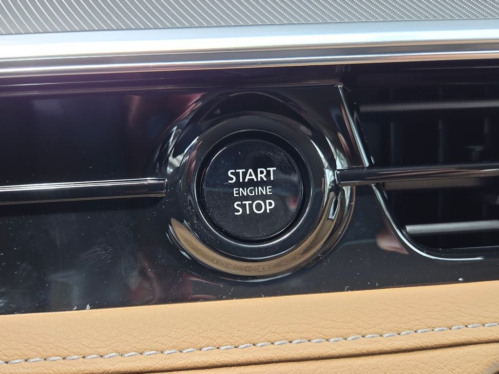 2027 INFINITI QX80 LUXE