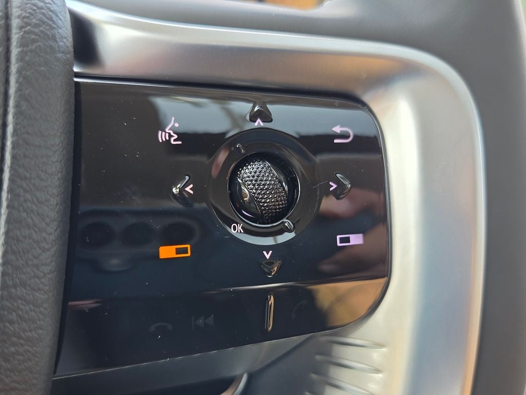 2027 INFINITI QX80 LUXE