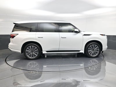 2026 INFINITI QX80 LUXE