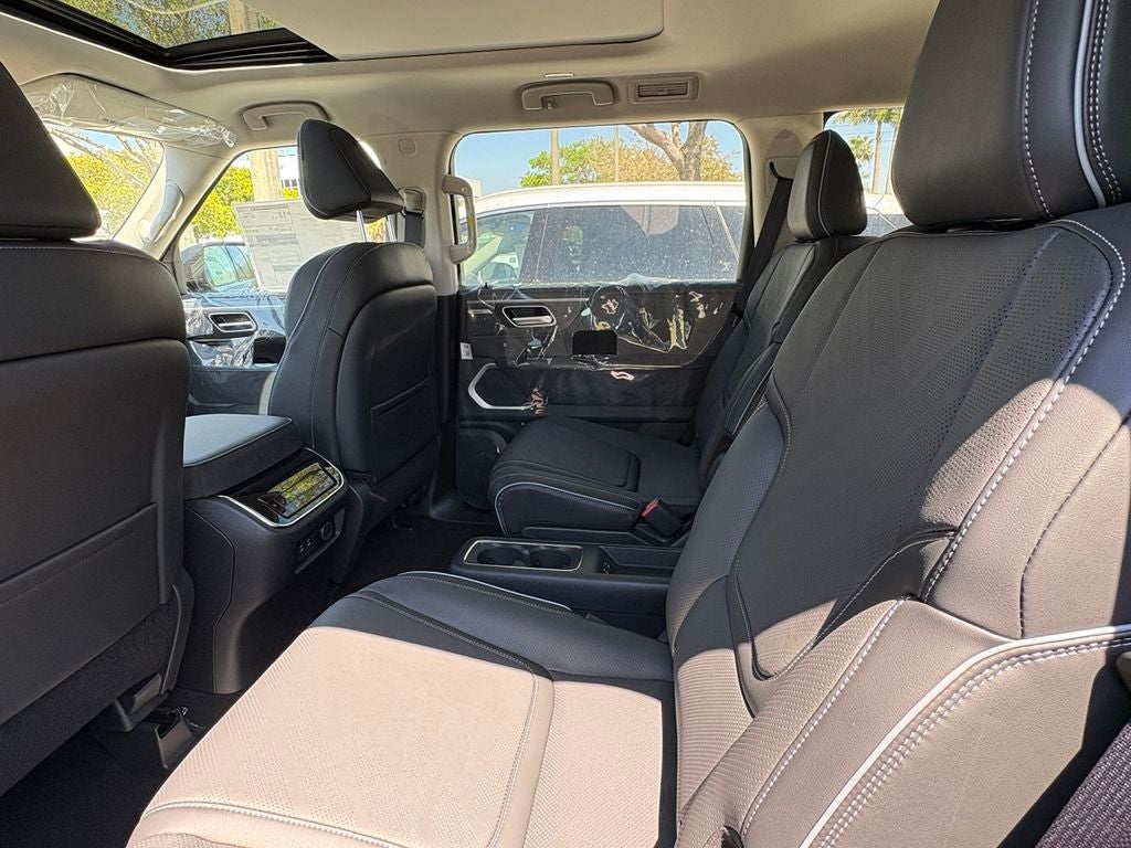 2026 INFINITI QX80 LUXE