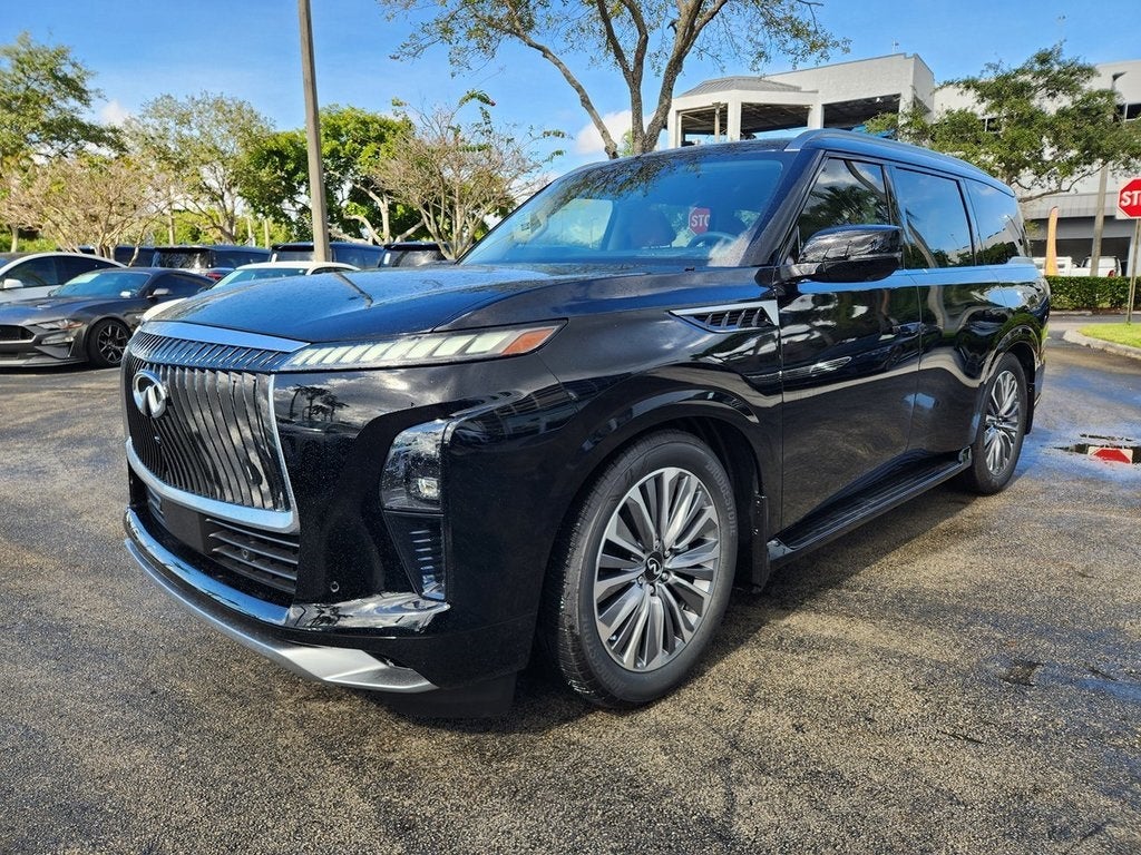 2026 INFINITI QX80 LUXE