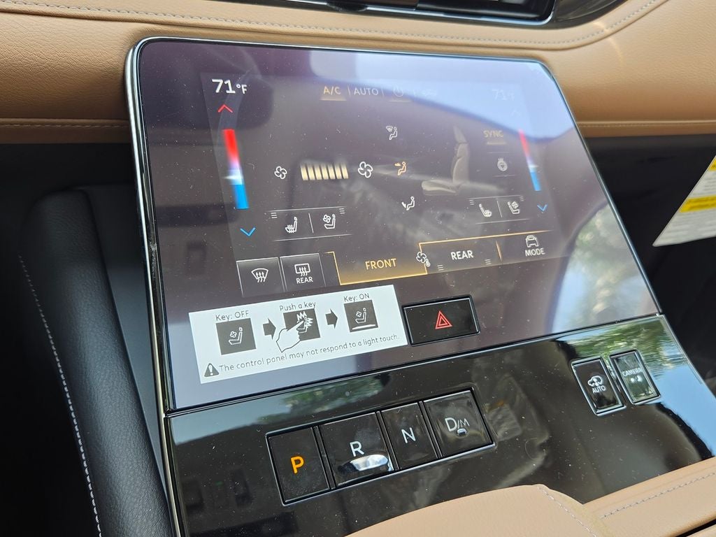 2027 INFINITI QX80 LUXE