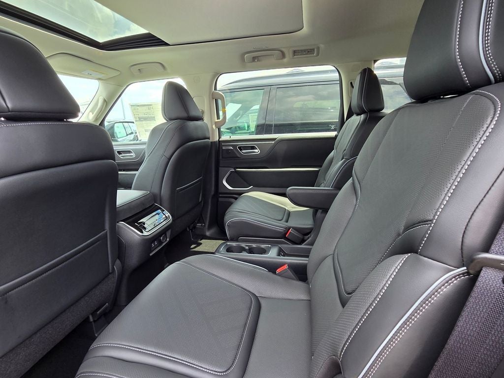 2027 INFINITI QX80 LUXE