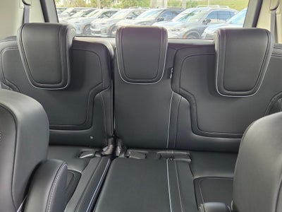 2027 INFINITI QX80 LUXE