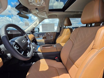 2027 INFINITI QX80 LUXE