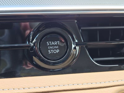 2027 INFINITI QX80 LUXE
