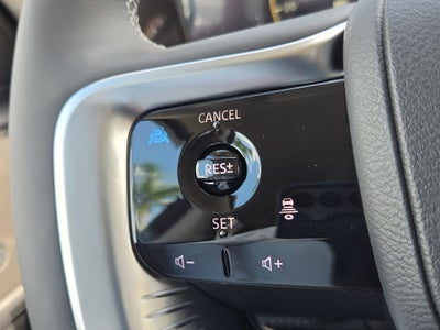 2027 INFINITI QX80 LUXE