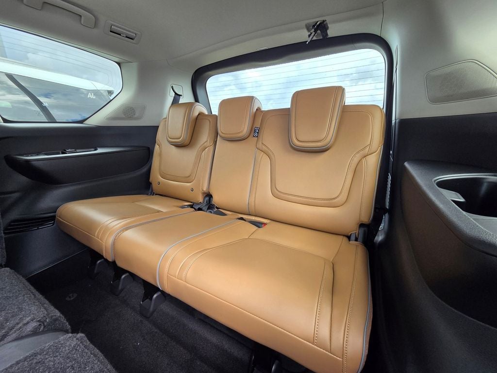 2027 INFINITI QX80 LUXE