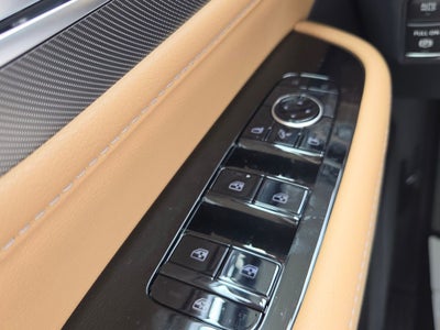2027 INFINITI QX80 LUXE
