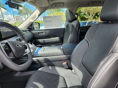 2026 INFINITI QX80 LUXE