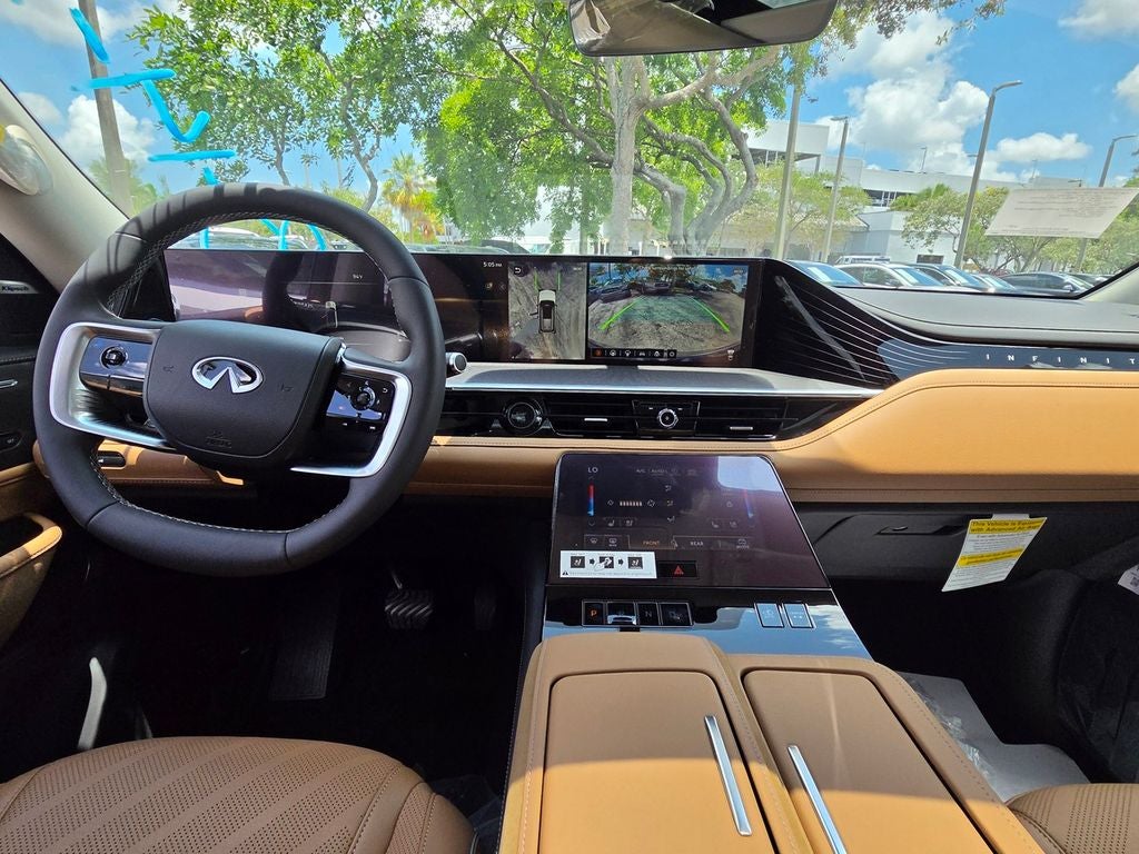 2027 INFINITI QX80 LUXE
