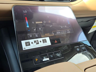 2027 INFINITI QX80 LUXE