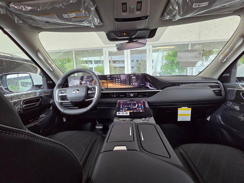 2027 INFINITI QX80 LUXE