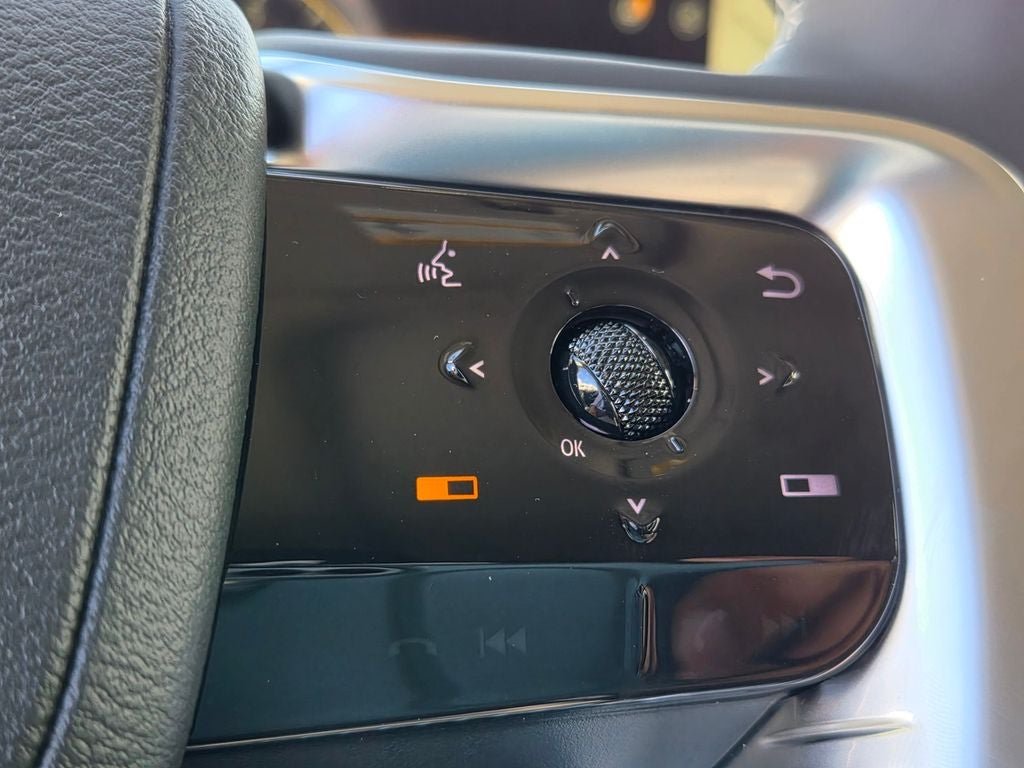 2027 INFINITI QX80 LUXE