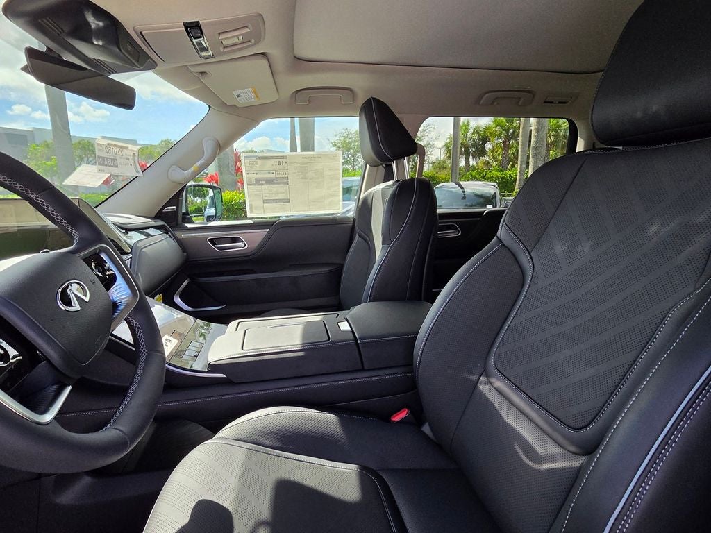 2027 INFINITI QX80 LUXE