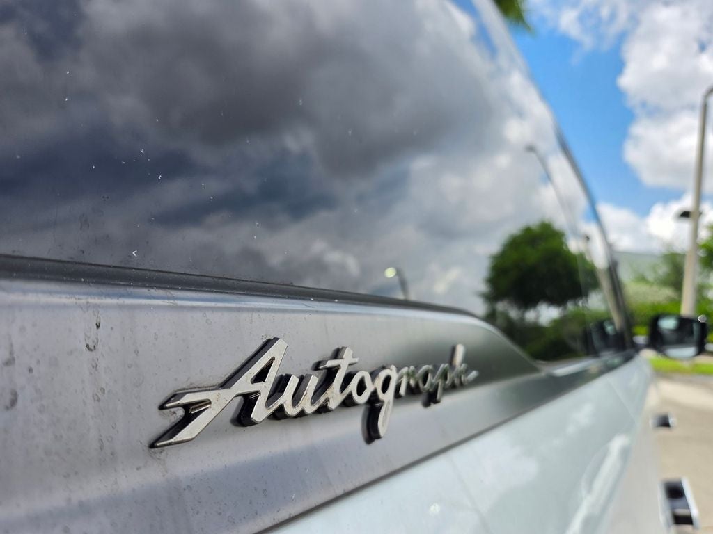 2027 INFINITI QX80 AUTOGRAPH