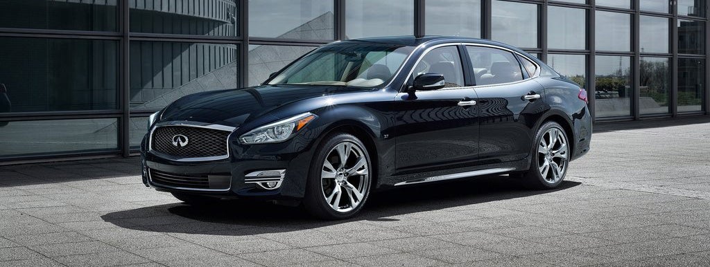 Infiniti Q70L